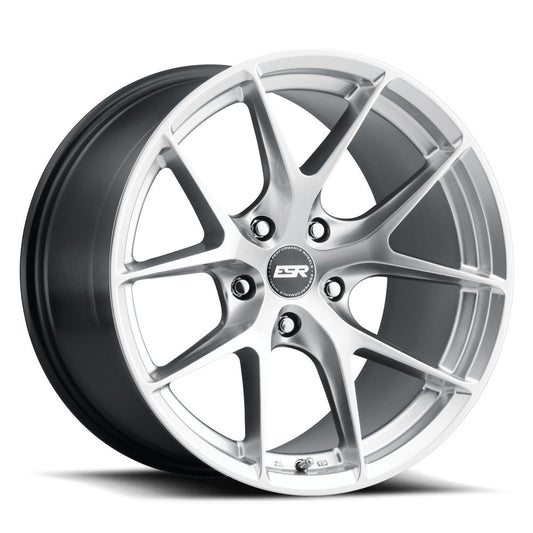 ESR-RF2-Hyper-Silver-Silver-18x8.5-72.6-wheels-rims-felger-Felghuset